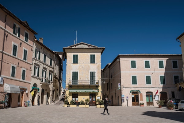 Trevi_torg